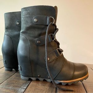Sorel Joan of Arctic Wedge Mid Boots
